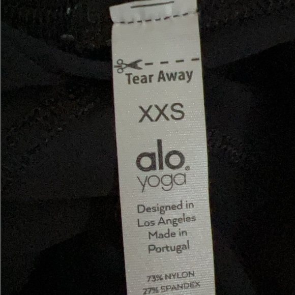 ALO Yoga High-Waist Ripped Warrior Legging size XXS - Picture 13 of 15